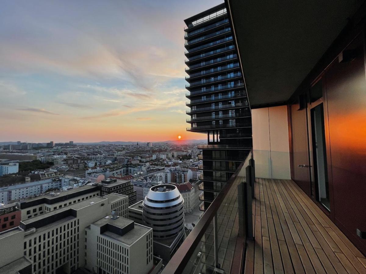 Triiiple Level 20 - Sonnenwohnen Apartment Mit Parkplatz Und Fantastischem Ausblick Wina Bagian luar foto